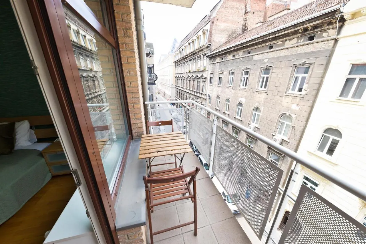 Paulay Opera Apartment ブダペスト